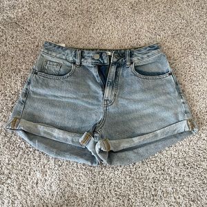 Pacsun shorts, size 24